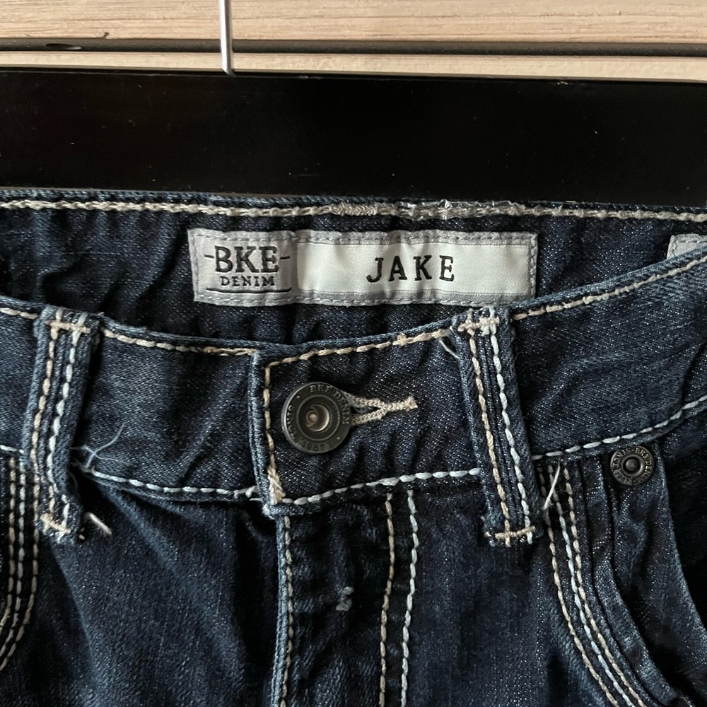 BKE Men's Deep Indigo Straight Jeans - Picture 3 of 5